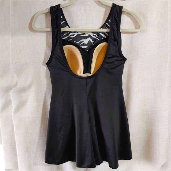 Shore Shapes Black White Swimdress Shelf Bra Tummy Control Womens 12 Large EUC - Picture 2 of 12